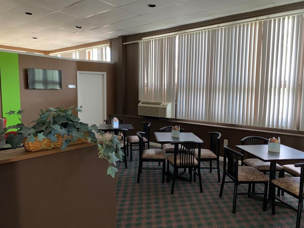 Travelodge By Wyndham Lake George Ny Exterior foto