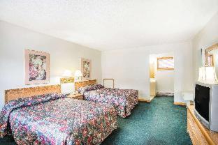 Travelodge By Wyndham Lake George Ny Zimmer foto